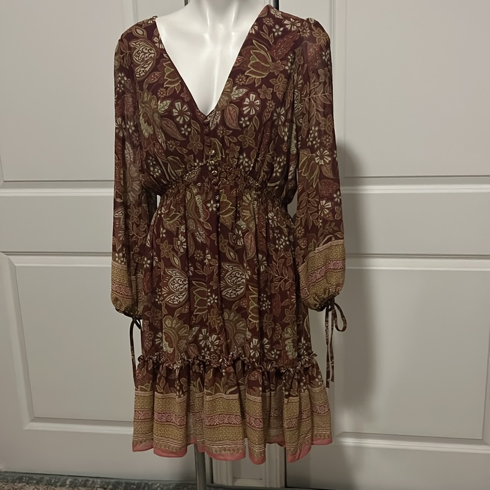 Taylor Dress - Picture 2 of 12